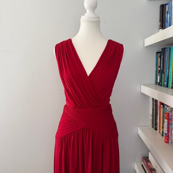 BCBGMAXAZRIA red Kaeya gown goddess XXS NWT - Picture 2 of 13